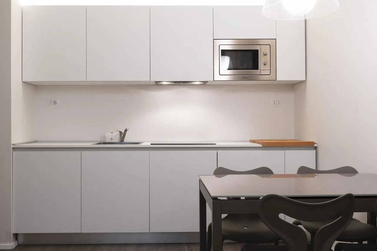 Contempora Apartments - Cavallotti 13 - B12B Milán 0*,  Italia